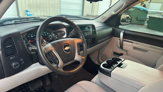 2011 CHEV SILVERADO